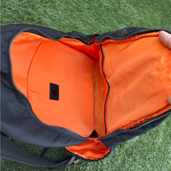 Pajar Twill Dome Quilted Puff Backpack Black Neutral Laptop Pocket Luggage Strap - Picture 10 of 13